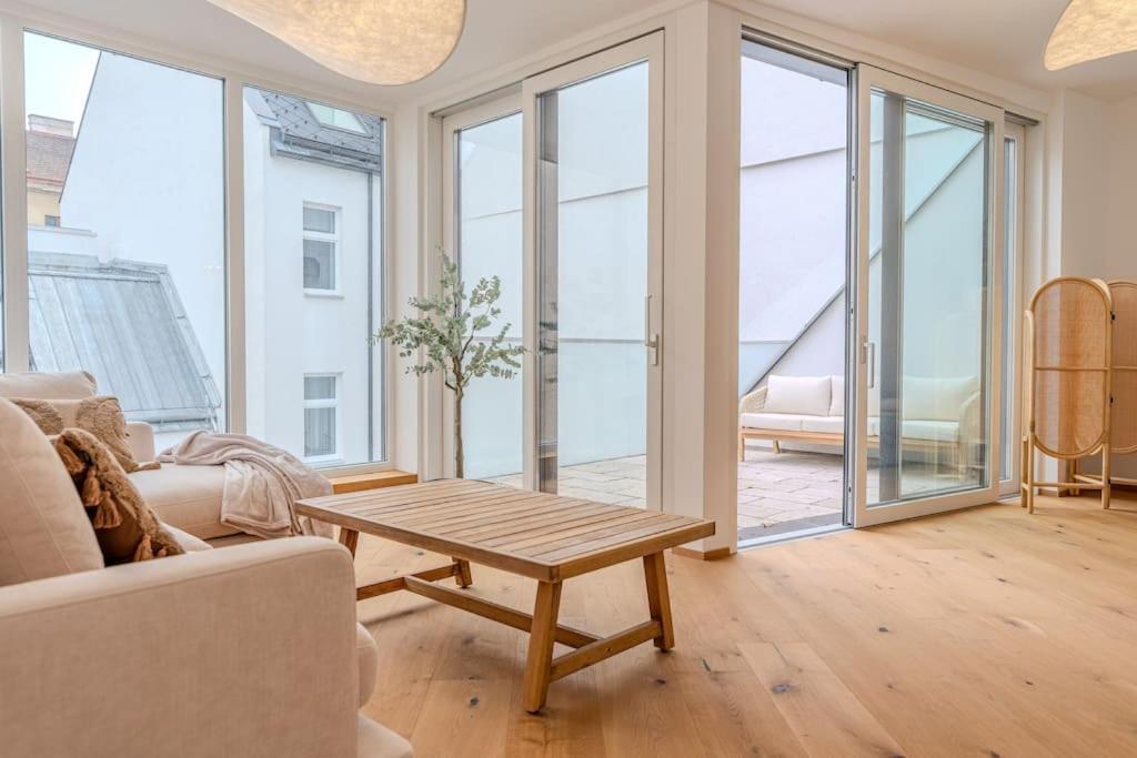 Apartamento Neustift Deluxe Viena Exterior foto
