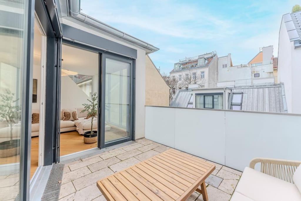 Apartamento Neustift Deluxe Viena Exterior foto
