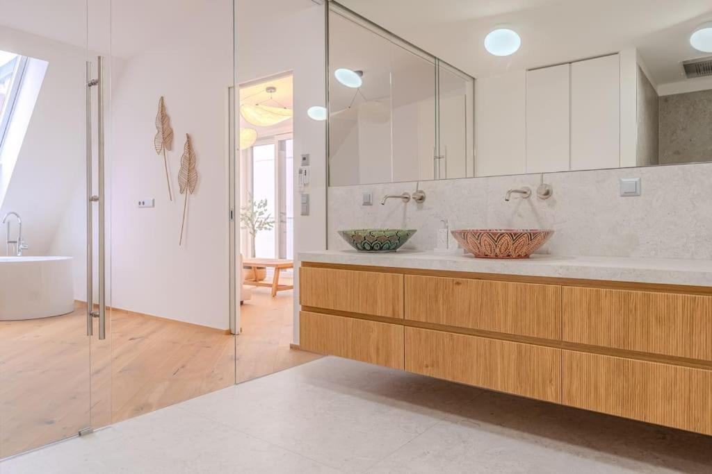 Apartamento Neustift Deluxe Viena Exterior foto