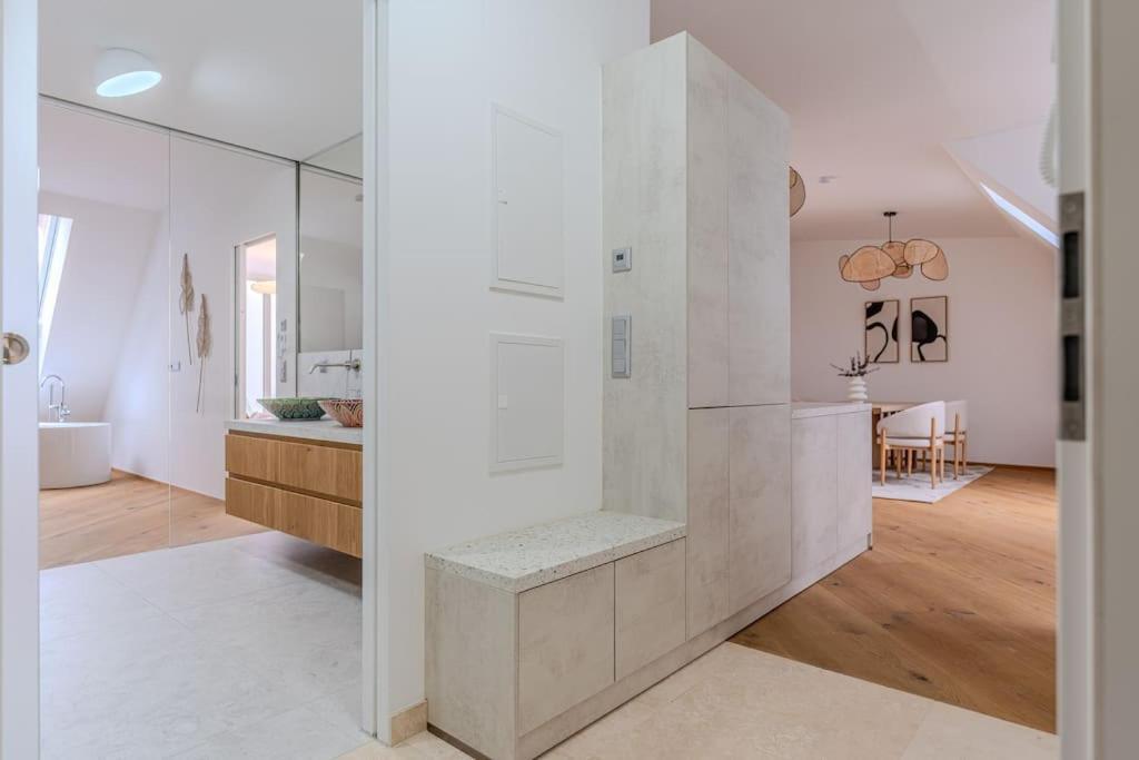 Apartamento Neustift Deluxe Viena Exterior foto
